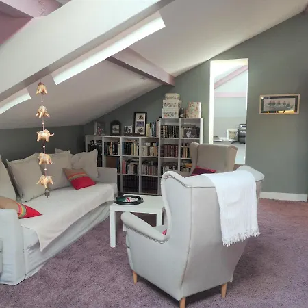 Chalbonia Nocleg ze śniadaniem 3*