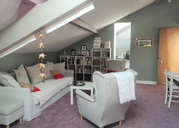 Chalbonia Bed & Breakfast 3*